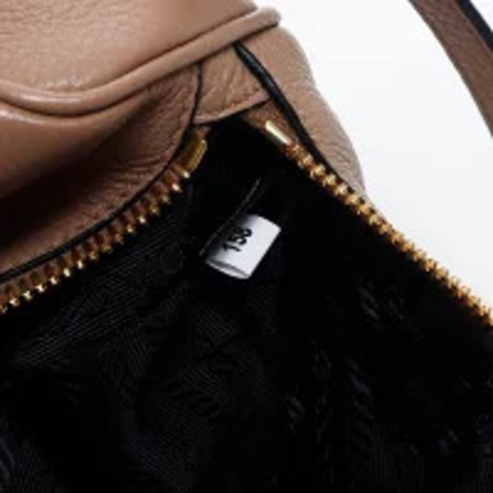Prada Leather Pochette Vitello Shoulder Bag Beige - Picture 12 of 13
